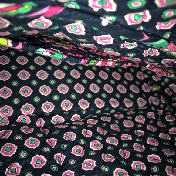 Vera Bradley large tote - Picture 6 of 8